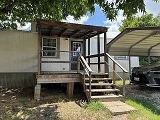 7616 S Highway 171 — Photo 5