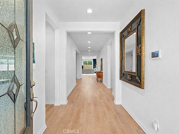 5th image of 34490 Bloomberry Rd