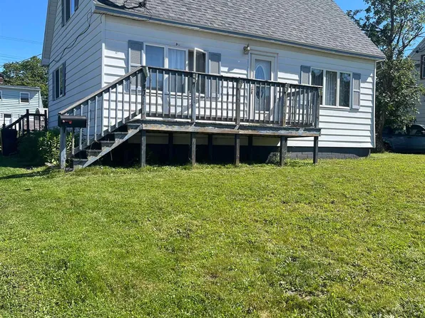 587 Jopling Street, Ishpeming, MI 49849
