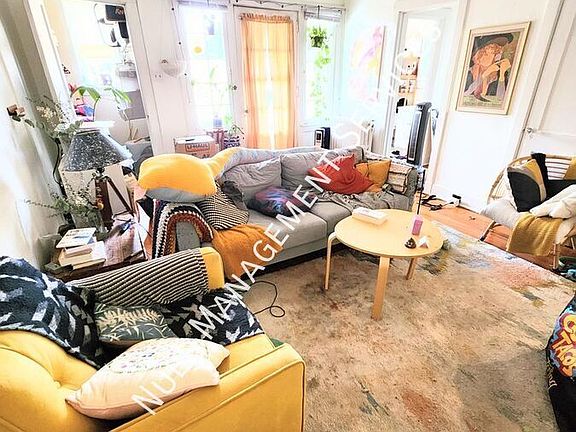 3rd image of 5854 Forbes Ave #8