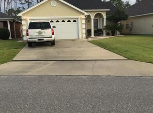 203 Lakeridge Dr, Panama City, FL 32405