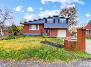 617 Woodlawn Ave, Englewood, OH