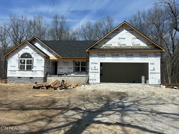 173 Divide Trl, Monterey, TN 38574