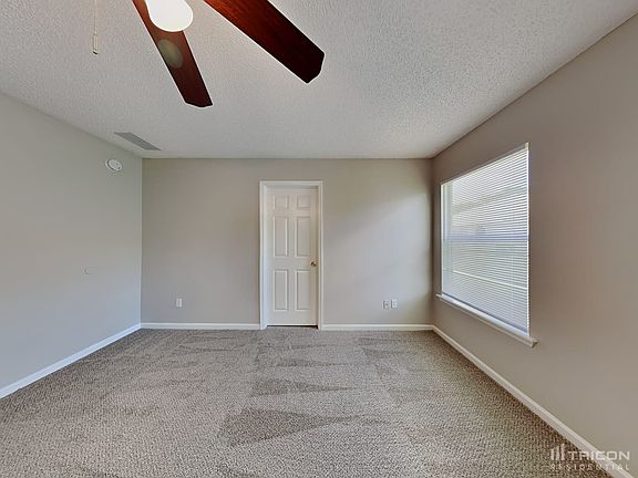 5th image of 4487 Loveland Pass Dr W