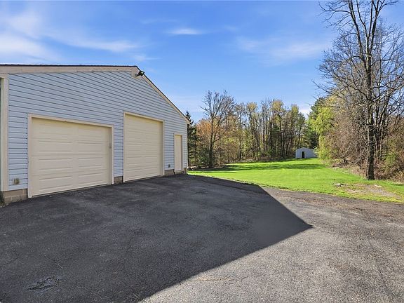 4th image of 63 Pine Hill Rd
