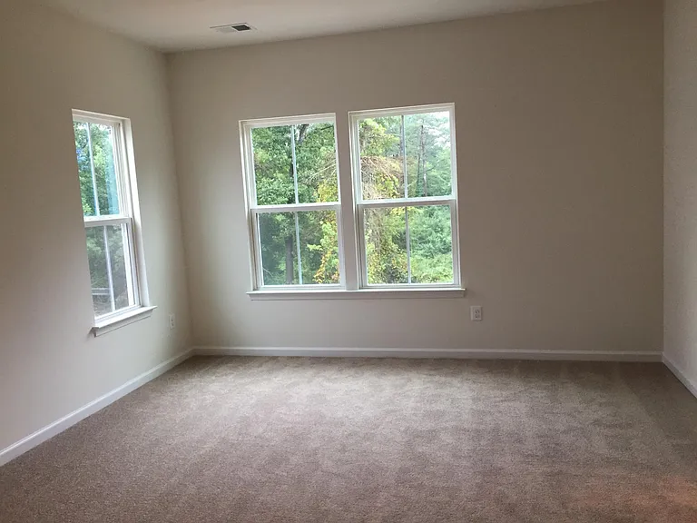 10749 Hinton Way — Photo 7