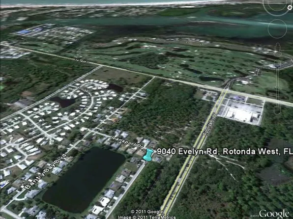 9040 Evelyn Rd, Englewood, FL 34224