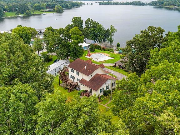 3rd image of 96 Quail Ln
