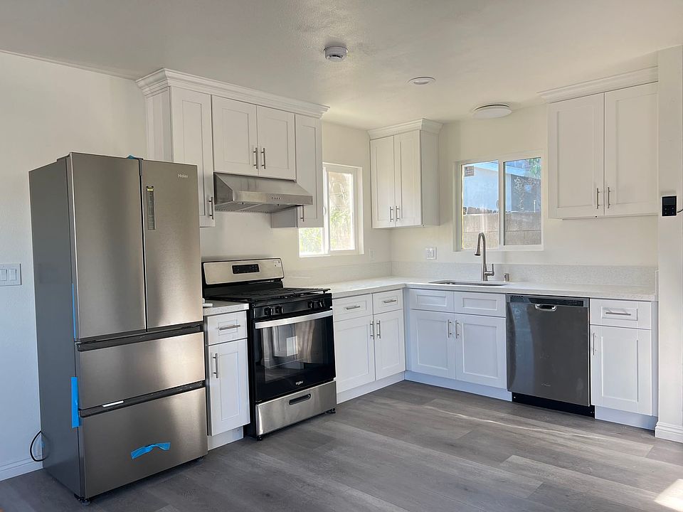 1st image of 509 S Palm Ave #B