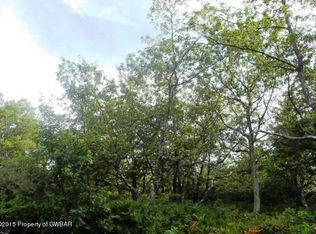 Butternut Ln, Hazleton, PA 18202