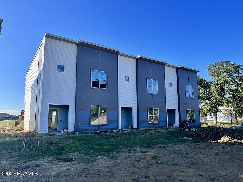 1st image of 201 Firethorn Dr