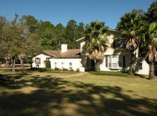 2003 Pine Forest Dr, Douglas, GA 31533