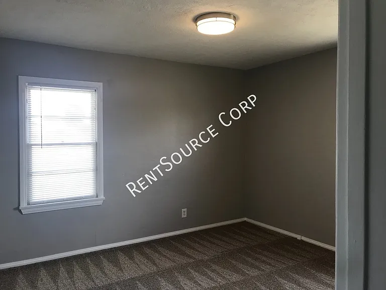 44644 20th St W — Photo 11