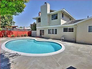 5th image of 4411 Darwin Dr