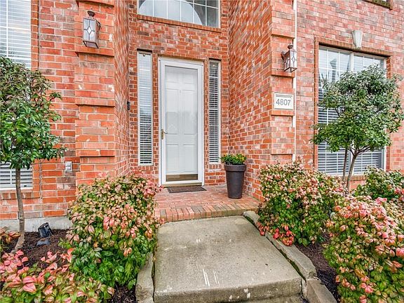 2nd image of 4807 Carolina Cir
