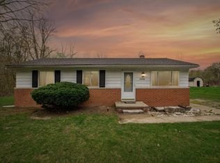 17740 Savage Rd, Belleville, MI 48111