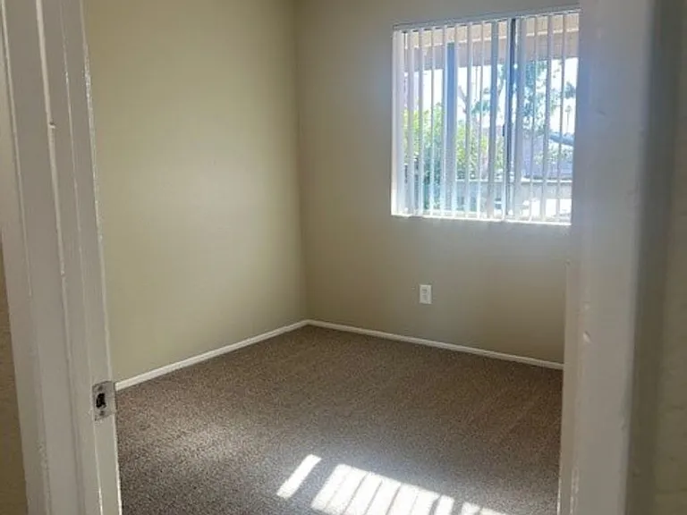 Villa Hermosa Apartments — Photo 42