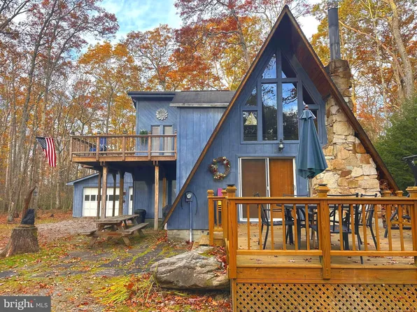 1136 Black Oak Dr, Oakland, MD 21550