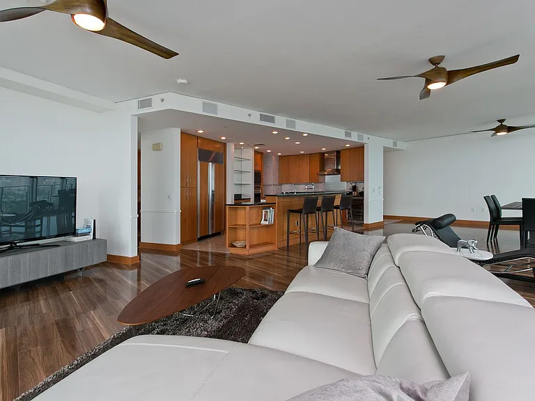 1288 Ala Moana Blvd #20D — Photo 21