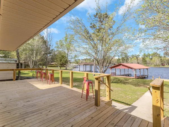 743 Sherwood Forest Dr, Woodville, TX 75979