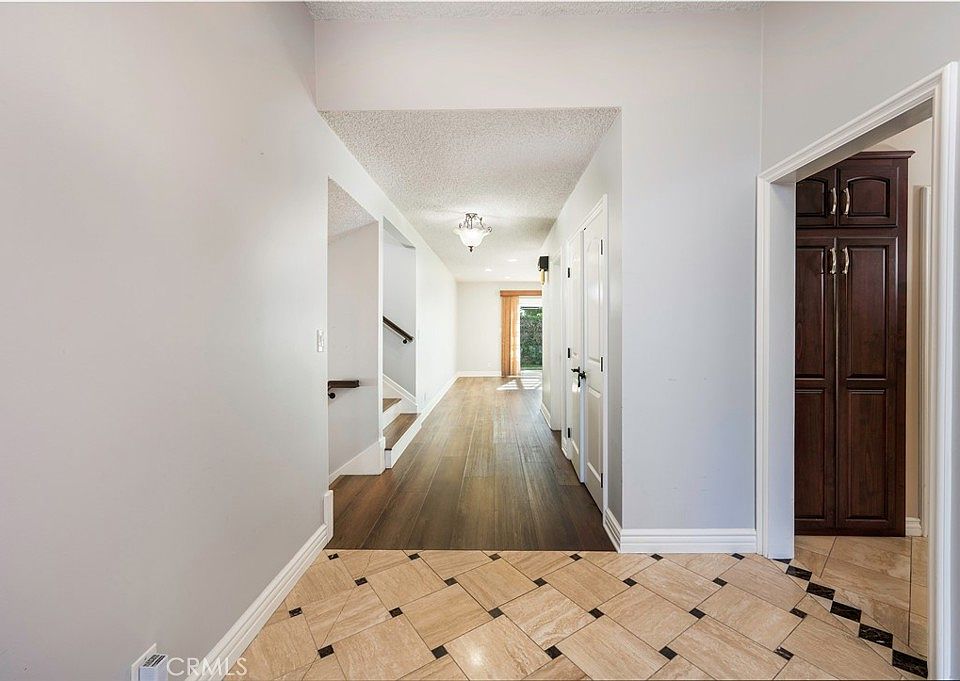 6330 E Bixby Hill Rd, Long Beach, CA 90815 Zillow