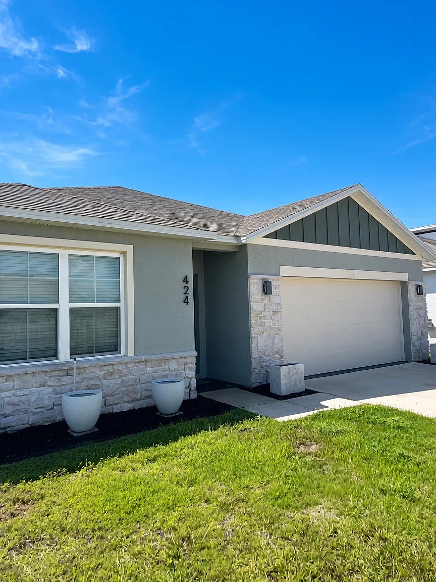 4 bed, 1826 sqft, $3,000 — Photo 3