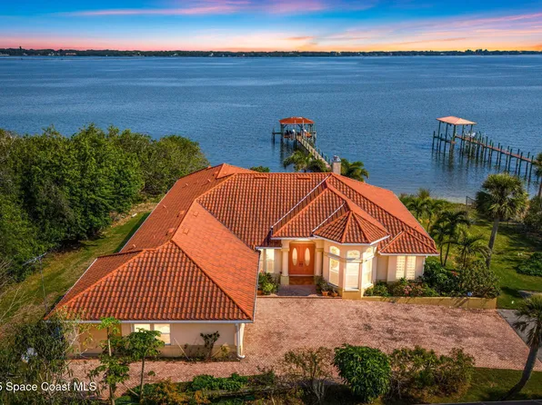 2711 Suzie Ln, Melbourne, FL 32940