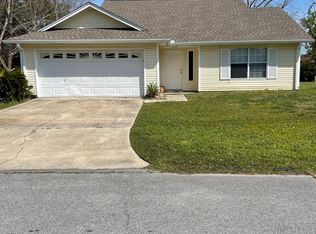 137 Pelican Way, Panama City Beach, FL 32408