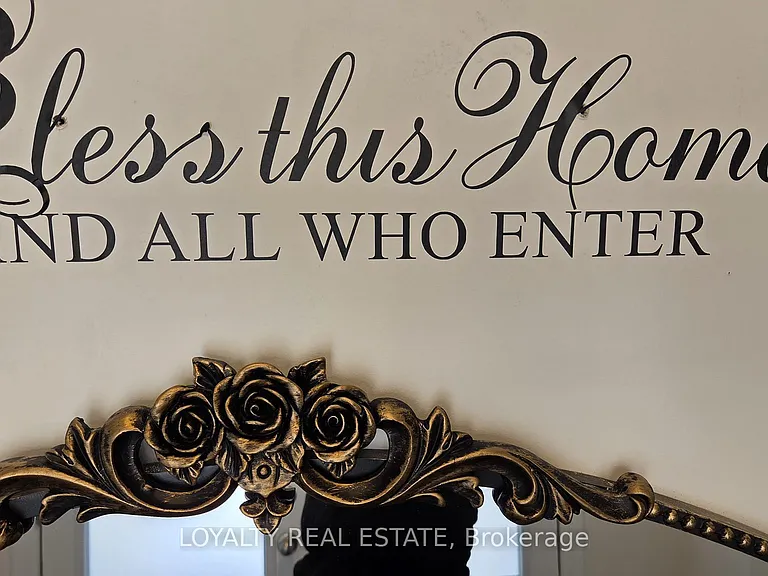 19 Ambereen Pl — Photo 24
