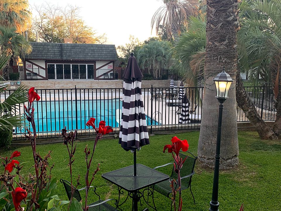 1st image of 350 Thunderbird Dr APT 15