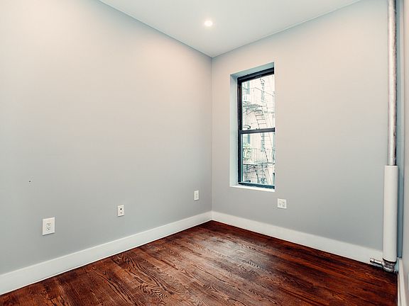5th image of 879 Bergen St #2R