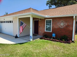 556 J H Crews Cir, Panama City, FL 32404