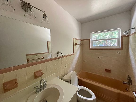 3rd image of 226 N Mars Ave #226