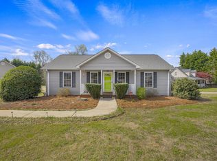 205 Timber Dr, Pickens, SC 29671