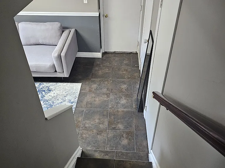 3136 Delburn Ave — Photo 27