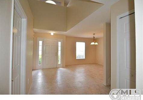 2nd image of 4064 SW Haycroft St