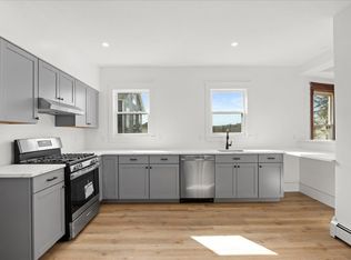 183 Vernon St APT 3, Worcester, MA 01607