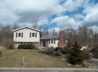 111 Sunset Rd, Lewistown, PA 17044