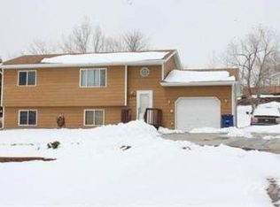 5546 Shaw Ct, Rapid City, SD 57703