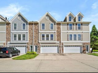 8302 Westown Pkwy UNIT 6102, West Des Moines, IA 50266