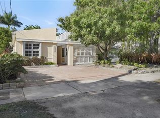 1845 Daytonia Rd, Miami Beach, FL 33141