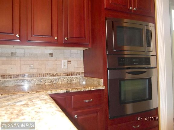 3rd image of 11128 Shalom Ln