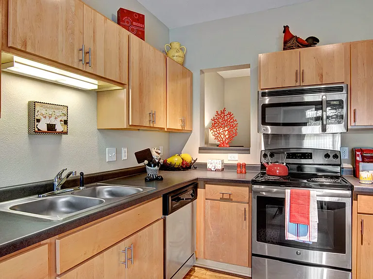 The Covington Apartment Homes — Photo 6
