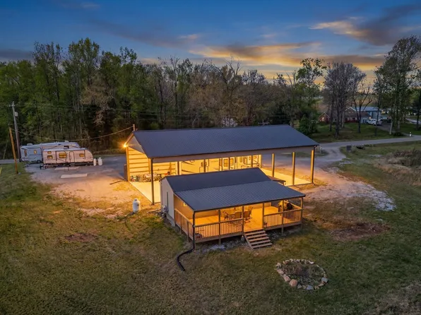 9249 Highway 49, Erin, TN 37061