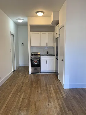 Rented by Compass | media 13