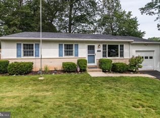 606 Church St, Willow Grove, PA 19090