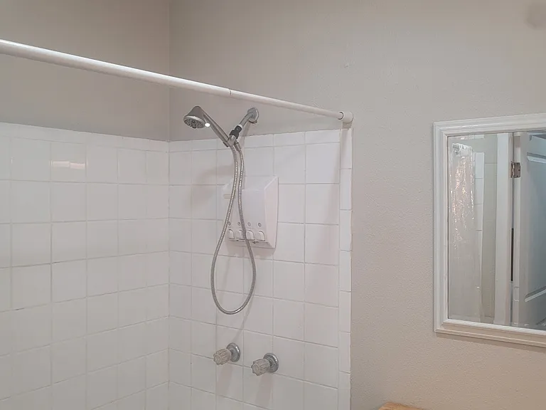 8401 Barrett Pl — Photo 8
