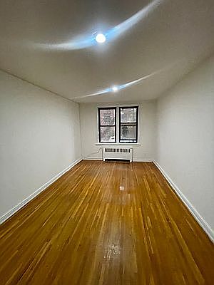 4th image of 75-05 113th St #E