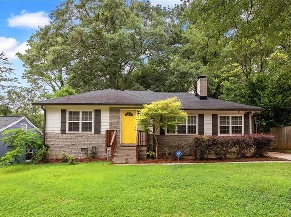 2431 Sylvan Rd, East Pt, GA 30344