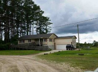 295 Marina Rd, Chocowinity, NC 27817